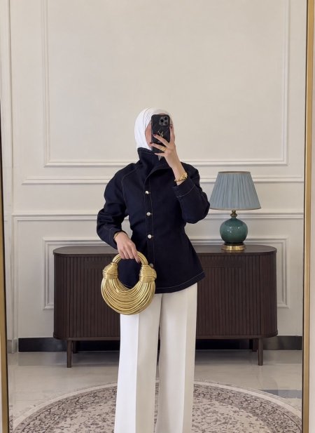 جكيت جينز 1 <br> <span class='text-color-warm'>نفذ من المخزون </span>